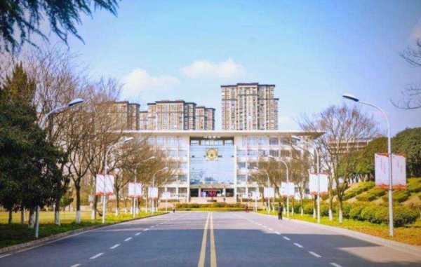 千万别来东南大学成贤学院