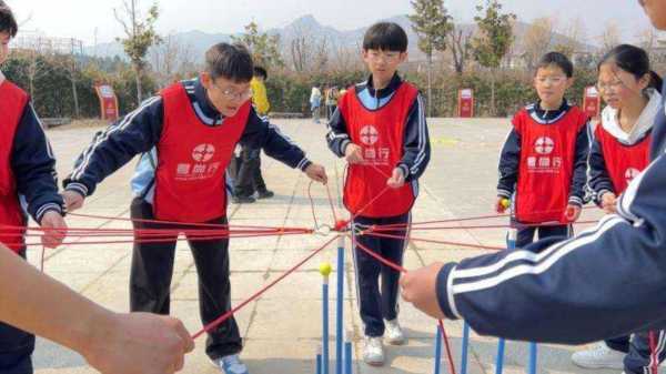 拓展训练团队游戏30个