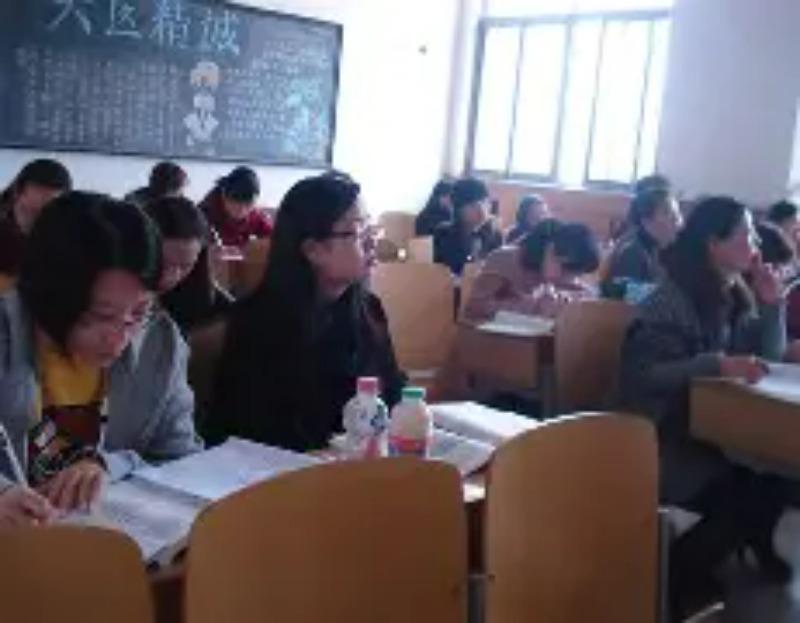 大专报在职研究生有什么院校可以选择