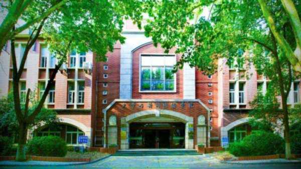 苏州大学传媒学院官网首页