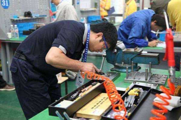 报关员资格证报考条件2025年