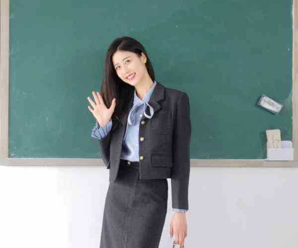 专业八级英语老师招聘