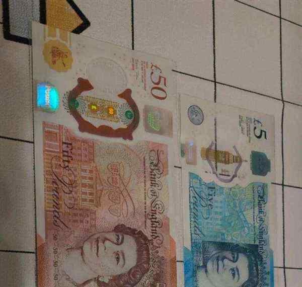 钞票英文money