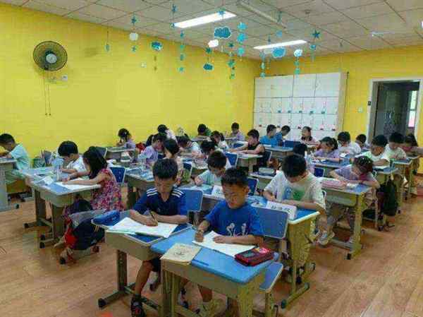 春都路53号小学辅导班