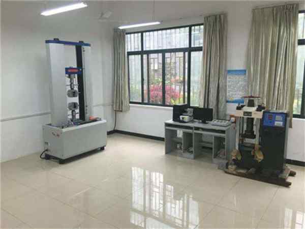 桂林理工大学博文管理学院是公办吗