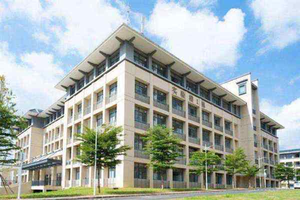 广东嘉应大学