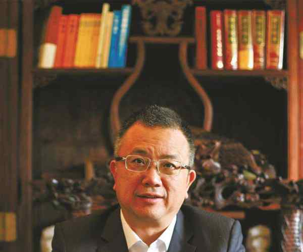 化学老师李政好还是吕子正
