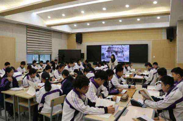 初中语文老师教育方式有哪些内容